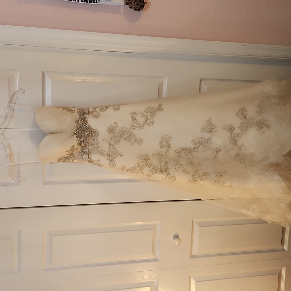 Wedding dress size 2